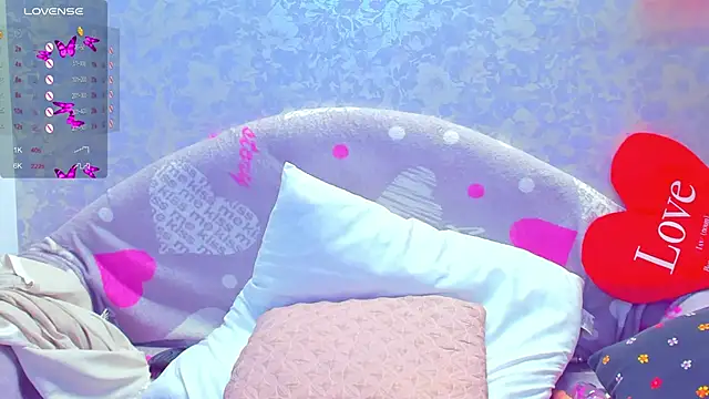 Snapshot of Vanessa_Florence chatting on October 23, 2025, 1:59 am Vanessa Florence online show from October 23, 2025, 1:59 am