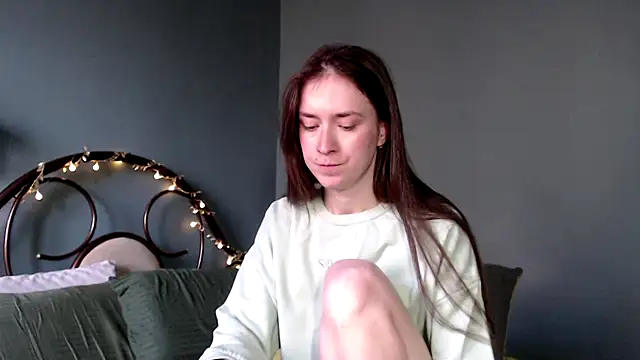 wow  kelly online show from March 31, 2026, 1:35 pm