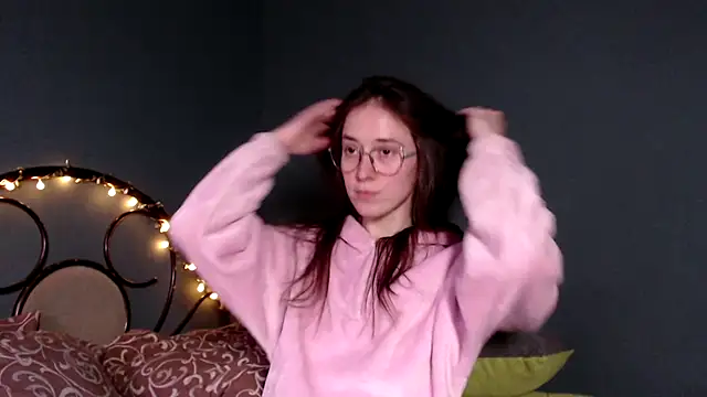 Snapshot of wow__kelly chatting on September 29, 2025, 2:12 pm wow kelly online show from September 29, 2025, 2:12 pm