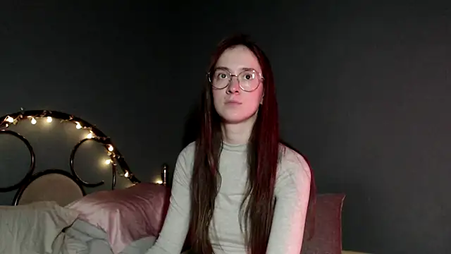 Snapshot of wow__kelly chatting on December 18, 2025, 4:11 pm wow kelly online show from December 18, 2025, 4:11 pm