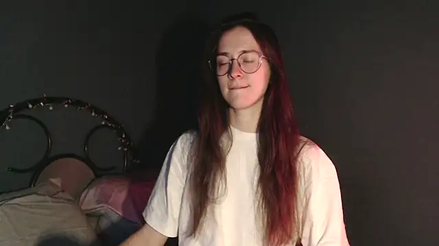 Snapshot of wow__kelly chatting on December 1, 2025, 5:03 pm wow kelly online show from December 1, 2025, 5:03 pm