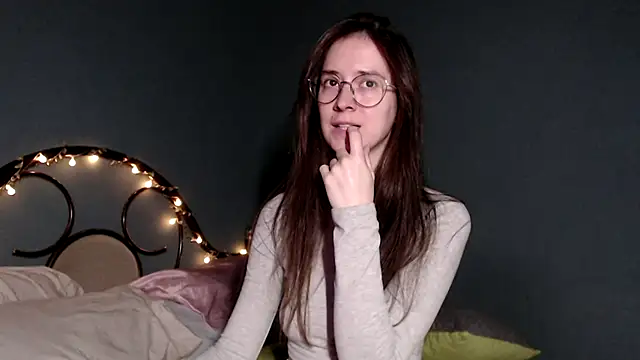 Snapshot of wow__kelly chatting on December 14, 2025, 2:11 pm wow kelly online show from December 14, 2025, 2:11 pm