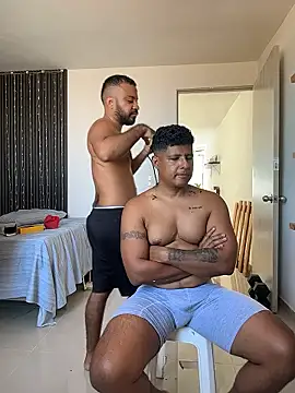 Snapshot of Little_Bear00 chatting on January 18, 2026, 7:06 pm Little Bear00 online show from January 18, 2026, 7:06 pm