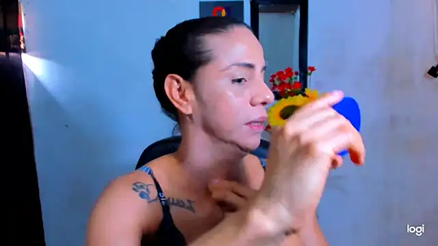 Snapshot of juanblakbigcock chatting on February 21, 2026, 2:41 pm juanblakbigcock online show from February 21, 2026, 2:41 pm