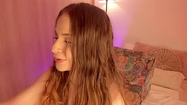 Lady lacey05 online show from April 1, 2026, 12:57 am