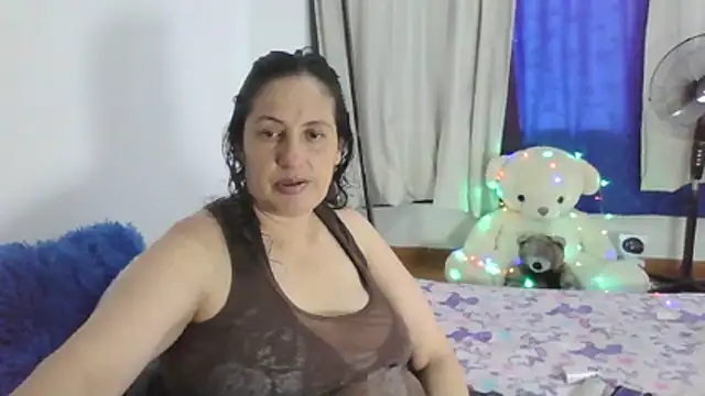 ximenajimenez online show from December 17, 2025, 10:04 pm