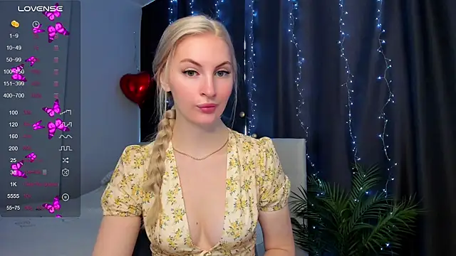 Kimmy powell online show from September 18, 2025, 3:31 am