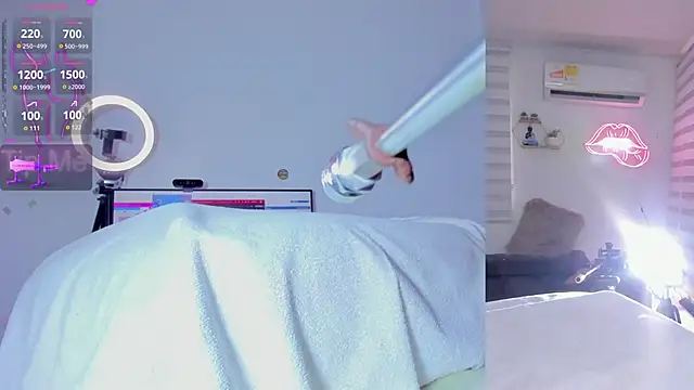 Snapshot of Abigail_Girl__ chatting on January 18, 2026, 5:27 pm Abigail Girl online show from January 18, 2026, 5:27 pm