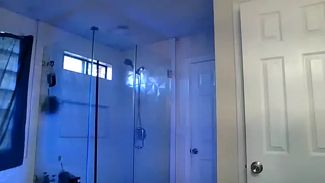 El Gizmo online show from March 12, 2026, 6:34 pm