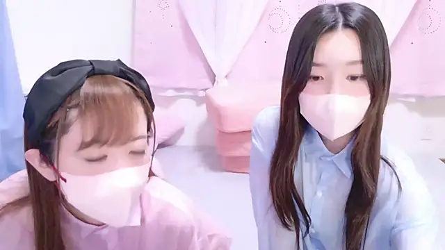 Snapshot of akaneppi_ chatting on February 19, 2025, 1:28 pm akaneppi online show from February 19, 2025, 1:28 pm