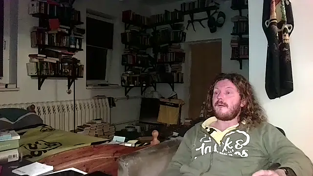 Snapshot of sunr1sa chatting on December 3, 2025, 5:19 am sunr1sa online show from December 3, 2025, 5:19 am