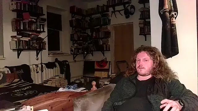 Snapshot of sunr1sa chatting on December 22, 2025, 8:42 pm sunr1sa online show from December 22, 2025, 8:42 pm