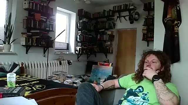 Snapshot of sunr1sa chatting on February 14, 2026, 8:03 am sunr1sa online show from February 14, 2026, 8:03 am