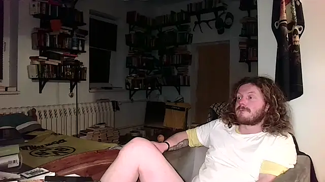 Snapshot of sunr1sa chatting on December 4, 2025, 5:39 am sunr1sa online show from December 4, 2025, 5:39 am