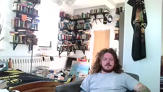 Snapshot of sunr1sa chatting on March 1, 2026, 9:42 am sunr1sa online show from March 1, 2026, 9:42 am