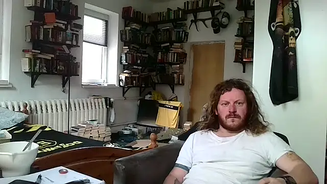 Snapshot of sunr1sa chatting on November 30, 2025, 7:42 am sunr1sa online show from November 30, 2025, 7:42 am