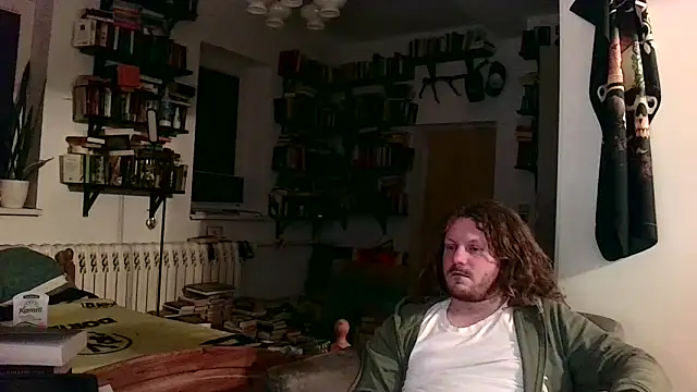 Snapshot of sunr1sa chatting on February 18, 2026, 6:59 pm sunr1sa online show from February 18, 2026, 6:59 pm