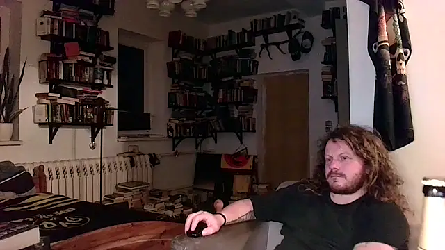 Snapshot of sunr1sa chatting on February 1, 2026, 9:35 pm sunr1sa online show from February 1, 2026, 9:35 pm