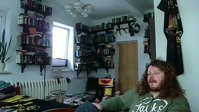 Snapshot of sunr1sa chatting on February 1, 2026, 7:28 am sunr1sa online show from February 1, 2026, 7:28 am