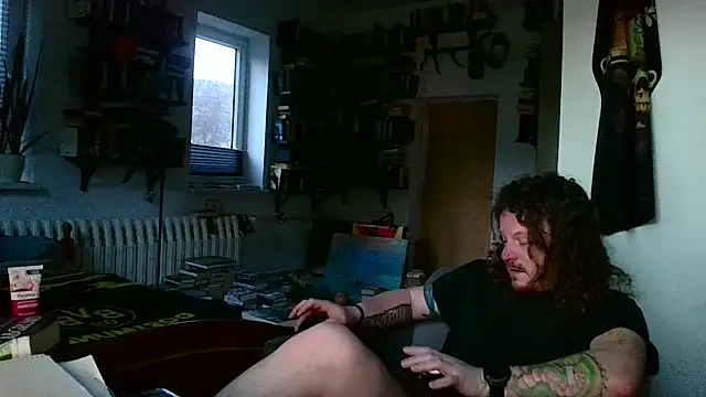 Snapshot of sunr1sa chatting on February 23, 2026, 6:03 am sunr1sa online show from February 23, 2026, 6:03 am