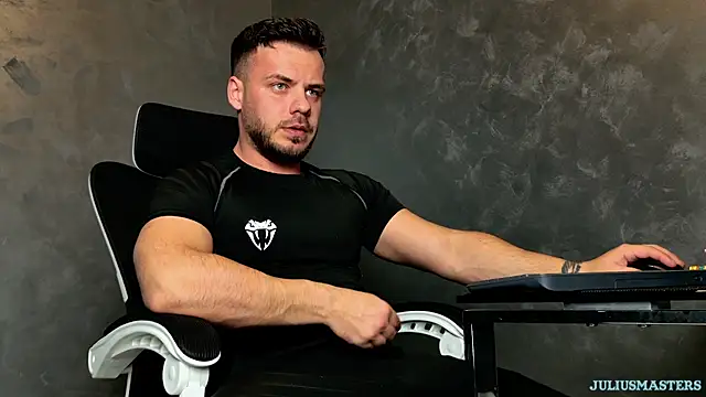 juliusmasters online show from March 4, 2026, 6:15 pm