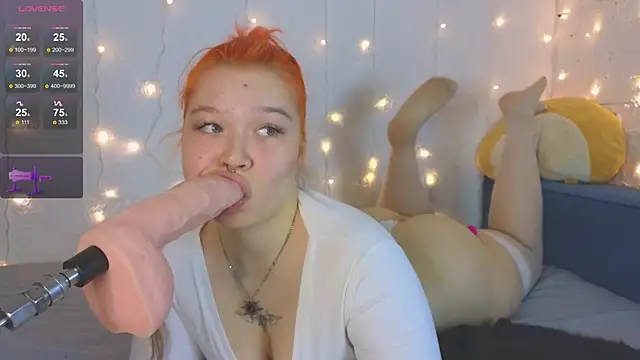 Snapshot of May_aster chatting on January 12, 2026, 5:14 am May aster online show from January 12, 2026, 5:14 am