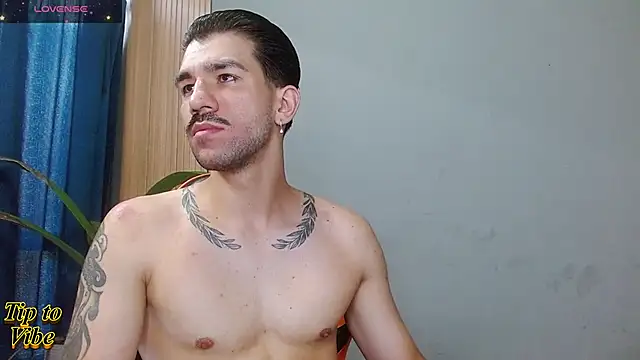 Mr WhiteCock online show from November 24, 2025, 4:07 pm