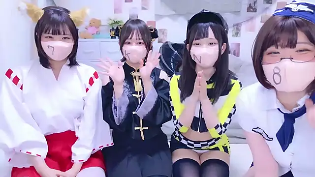 841 yayoi online show from October 31, 2025, 5:04 am