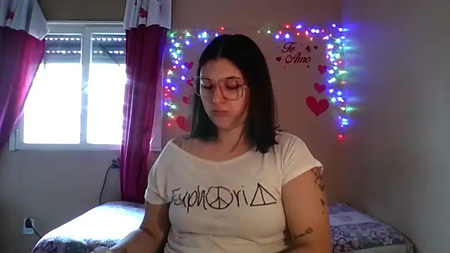 imsohornydacom online show from February 26, 2026, 5:46 pm