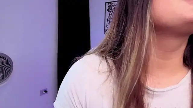 Snapshot of Kathee_zep chatting on April 15, 2026, 3:23 am Kathee zep online show from April 15, 2026, 3:23 am