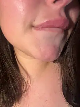 Snapshot of sukhakunis1 chatting on February 7, 2026, 2:19 am sukhakunis1 online show from February 7, 2026, 2:19 am