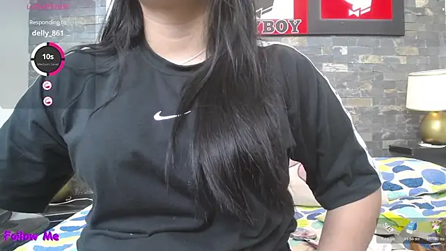 Snapshot of dayadubey_ chatting on February 9, 2026, 11:30 am dayadubey online show from February 9, 2026, 11:30 am