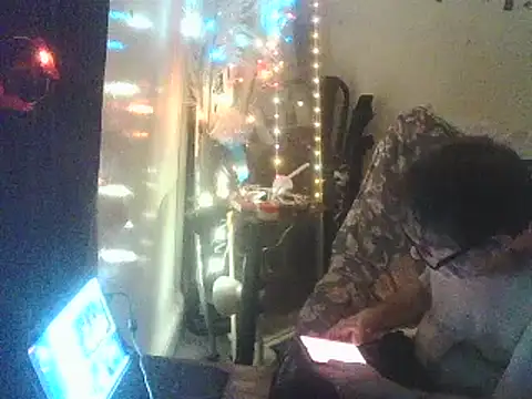 Snapshot of DaddyQuimHot chatting on March 17, 2025, 3:47 am DaddyQuimHot online show from March 17, 2025, 3:47 am