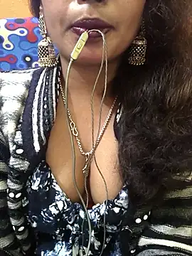 Snapshot of jasss-11 chatting on February 14, 2026, 7:14 pm jasss-11 online show from February 14, 2026, 7:14 pm