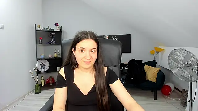 Snapshot of MelissaWiliam chatting on March 19, 2025, 6:12 pm MelissaWiliam online show from March 19, 2025, 6:12 pm