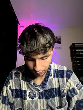 Hairylover boy online show from September 18, 2025, 5:10 am