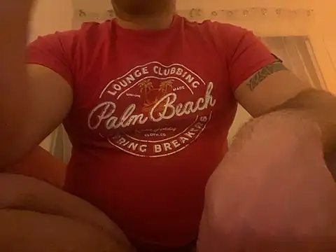 porompomperro online show from January 26, 2025, 8:45 pm