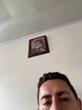 DanielGomez9 online show from March 9, 2025, 8:21 pm