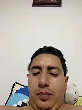 DanielGomez9 online show from March 22, 2025, 3:52 am