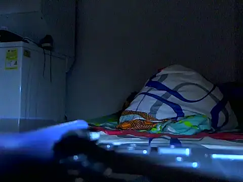 Ian zaenzz online show from November 27, 2025, 5:08 am