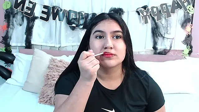 LexiiBloom online show from October 23, 2025, 10:36 am