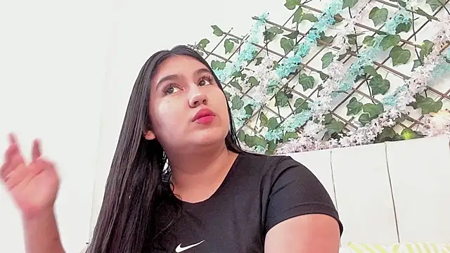 LexiiBloom online show from October 1, 2025, 10:30 am