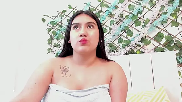 LexiiBloom online show from September 19, 2025, 10:41 am