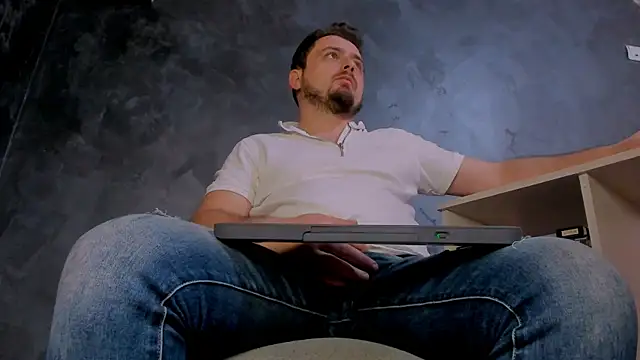 Snapshot of Master_Mark_Wayne chatting on April 10, 2026, 9:27 am Master Mark Wayne online show from April 10, 2026, 9:27 am