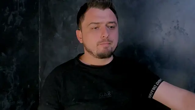 Snapshot of Master_Mark_Wayne chatting on March 24, 2026, 11:38 pm Master Mark Wayne online show from March 24, 2026, 11:38 pm