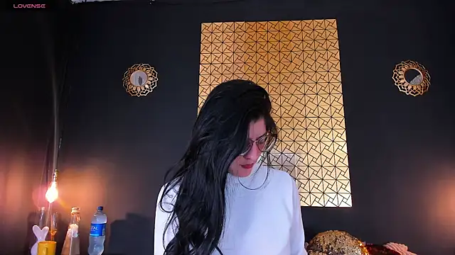 Snapshot of caro_lyne_ chatting on February 25, 2025, 2:04 pm caro lyne online show from February 25, 2025, 2:04 pm
