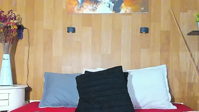 Snapshot of marianaa90 chatting on February 7, 2026, 11:51 am marianaa90 online show from February 7, 2026, 11:51 am