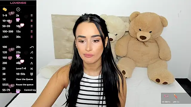 DarcieJane online show from December 3, 2024, 7:39 pm