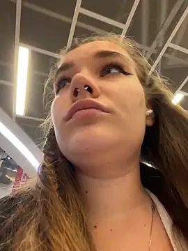 Snapshot of Holy_Tereza chatting on February 21, 2026, 3:47 pm Holy Tereza online show from February 21, 2026, 3:47 pm