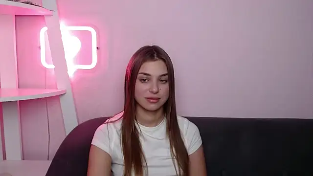 MilanaAngelAs online show from February 14, 2026, 5:57 pm